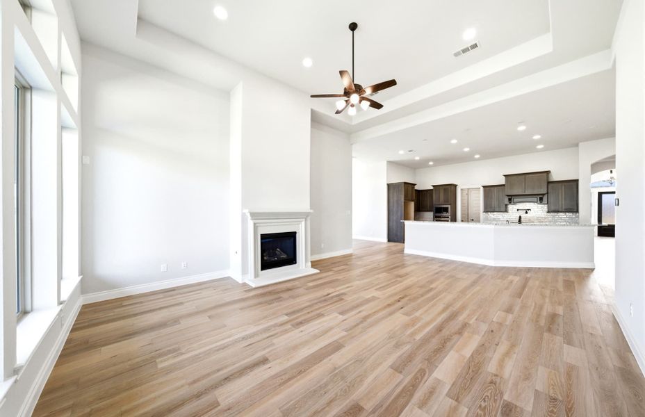 Spacious, unfurnished interior of a new home in Bridgeland 60′, Cypress (Image 41). Spacious, unfurnished interior of a new home in Bridgeland 60′, Cypress (Image 41).