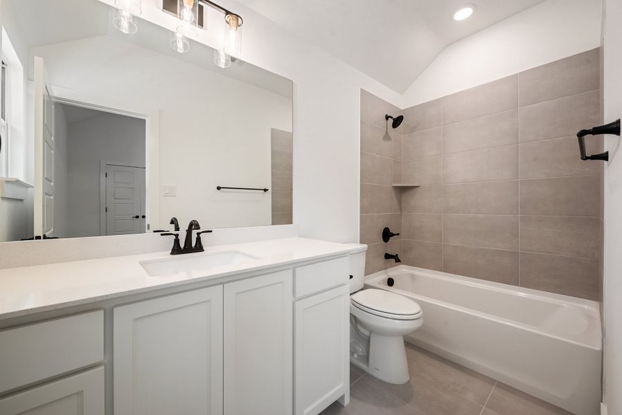 Furnished interior view inside a new home in Tavolo Park, Fort Worth (Image 13).
