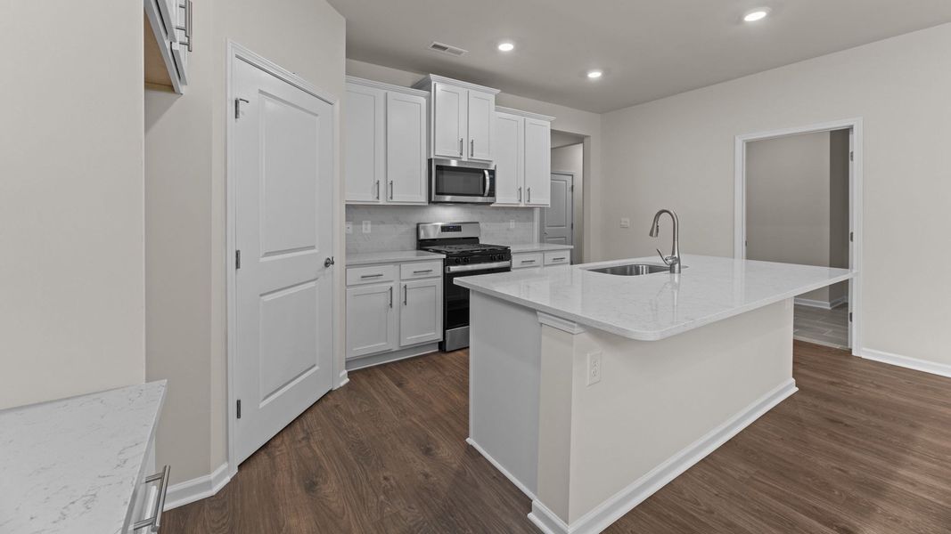 Representative furnished interior of a home built from the Dover by D.R. Horton in South Pinehurst Cottages, Pinehurst (Image 8). Representative furnished interior of a home built from the Dover by D.R. Horton in South Pinehurst Cottages, Pinehurst (Image 8).