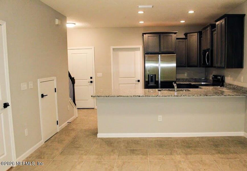 Furnished interior view inside a new home in , Middleburg (Image 5).