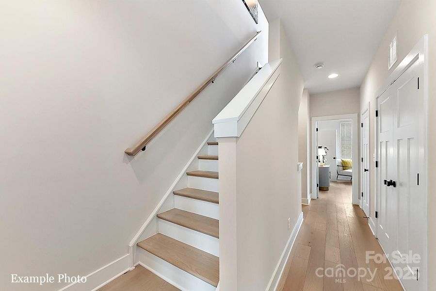 Image 19 of a home in North End Terraces.