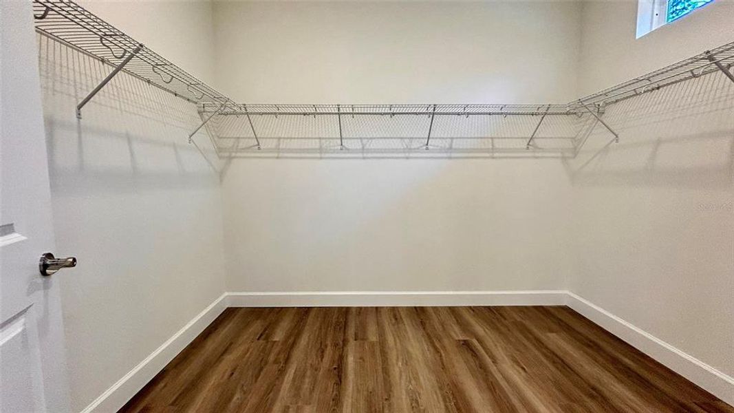 Spacious, unfurnished interior of a new home in , Ocala (Image 14).