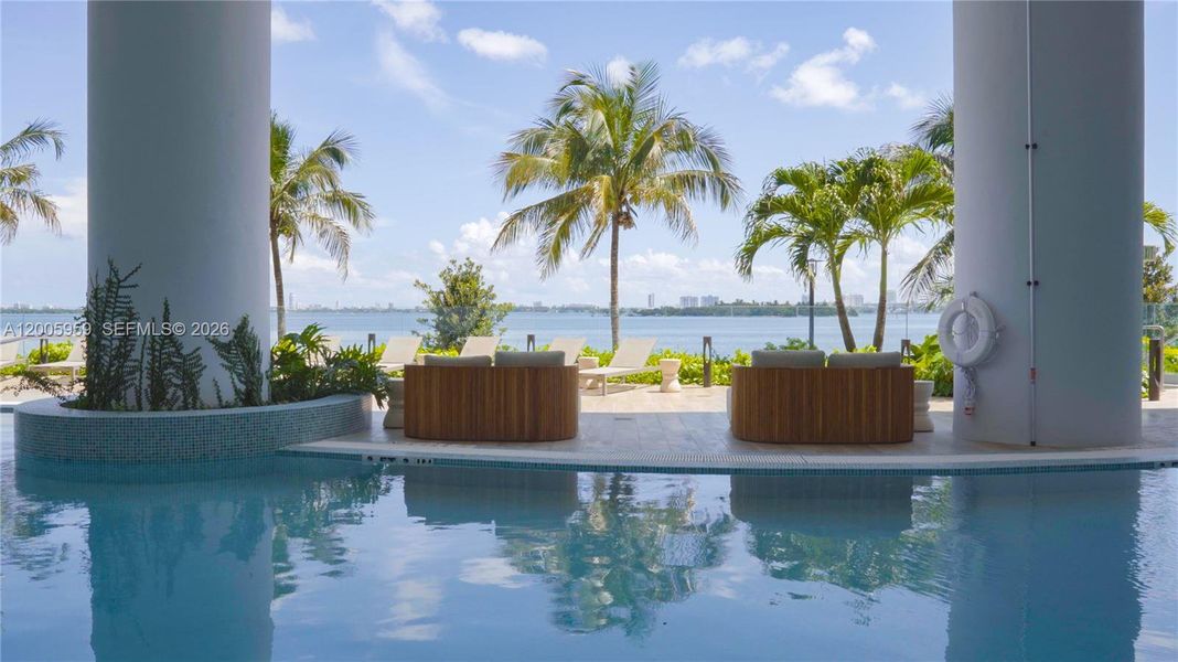 Community amenities in , Miami (Image 37).