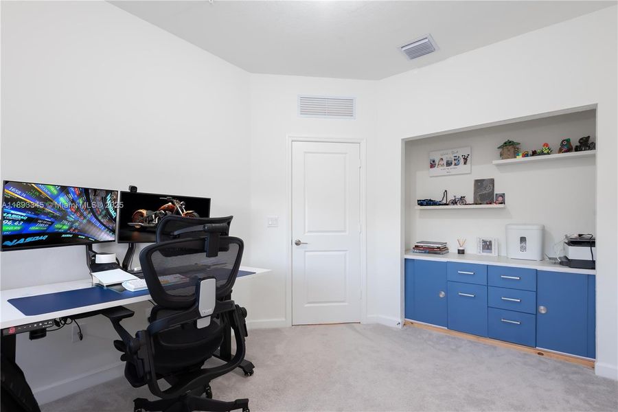 Furnished interior view inside a new home in , Pembroke Pines (Image 15). Furnished interior view inside a new home in , Pembroke Pines (Image 15).