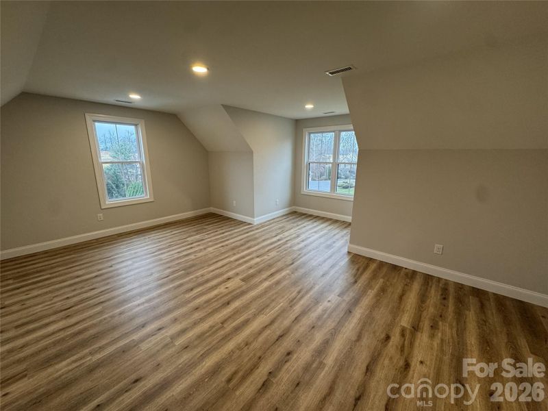 Spacious, unfurnished interior of a new home in , Hickory (Image 31).