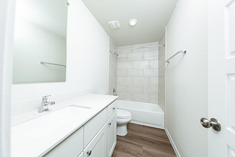 Furnished interior view inside a new home in Bammel Oaks, Houston (Image 9). Furnished interior view inside a new home in Bammel Oaks, Houston (Image 9).