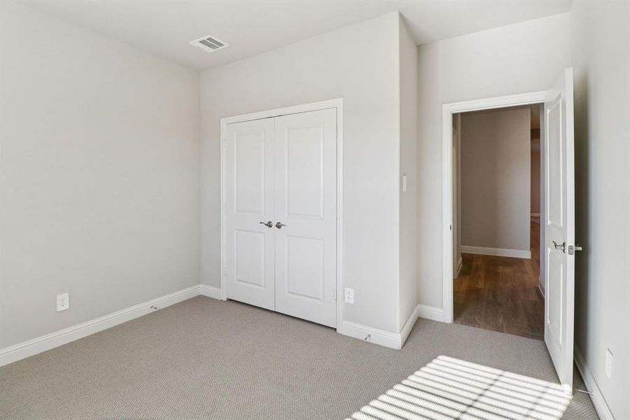 Photo is not of the actual home, but is an inspirational photo of builder’s model home and may depict options, furnishings, and/or decorator features that are not included.