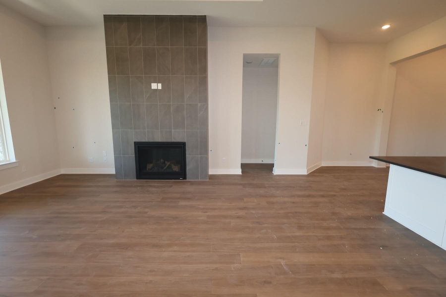 Spacious, unfurnished interior of a new home in Woodson’s Reserve, Spring (Image 13).
