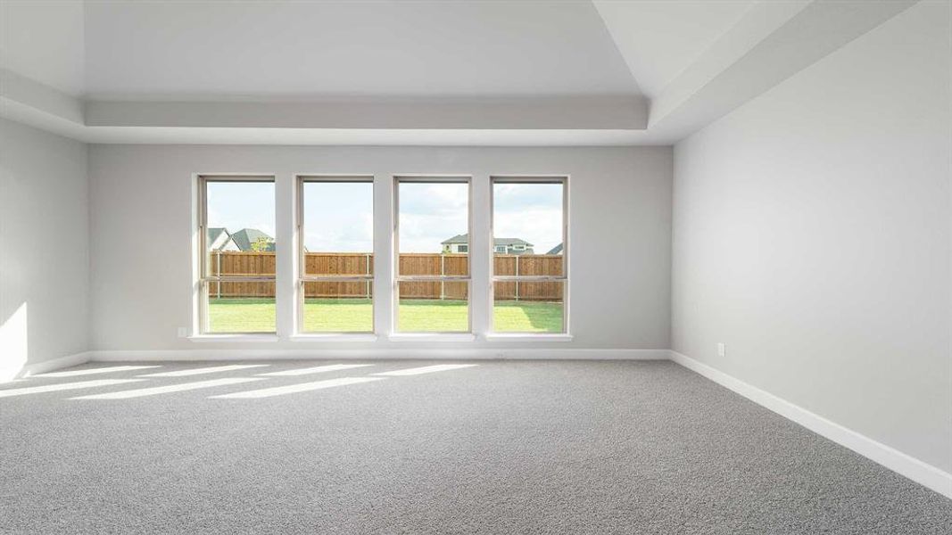 Spacious, unfurnished interior of a new home in Terraces 72', Rockwall (Image 24).
