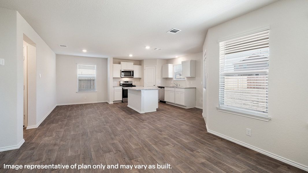 Spacious, unfurnished interior of a new home in Riverstone at Westpointe, San Antonio (Image 14).