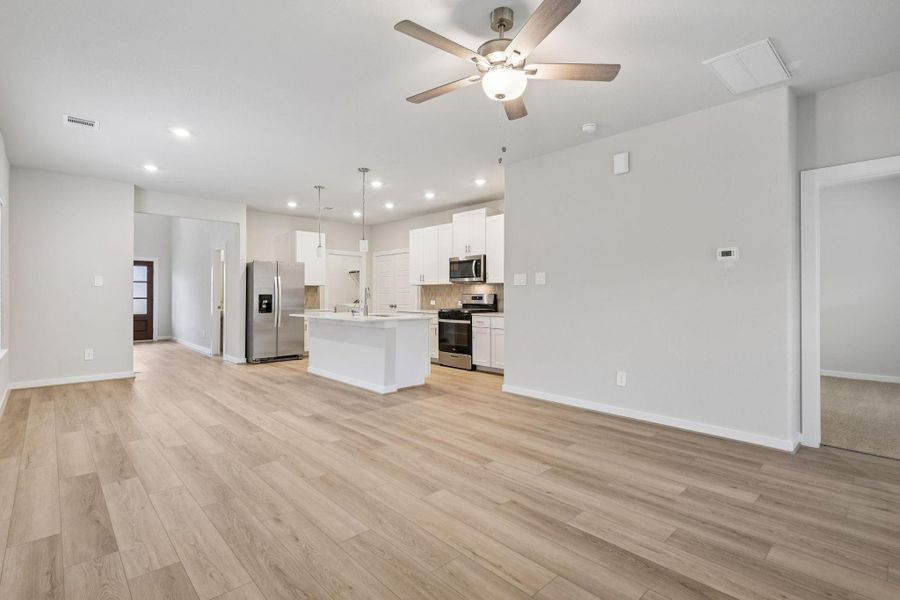 Photo is not of the actual home, but is an inspirational photo of builder’s model home and may depict options, furnishings, and/or decorator features that are not included