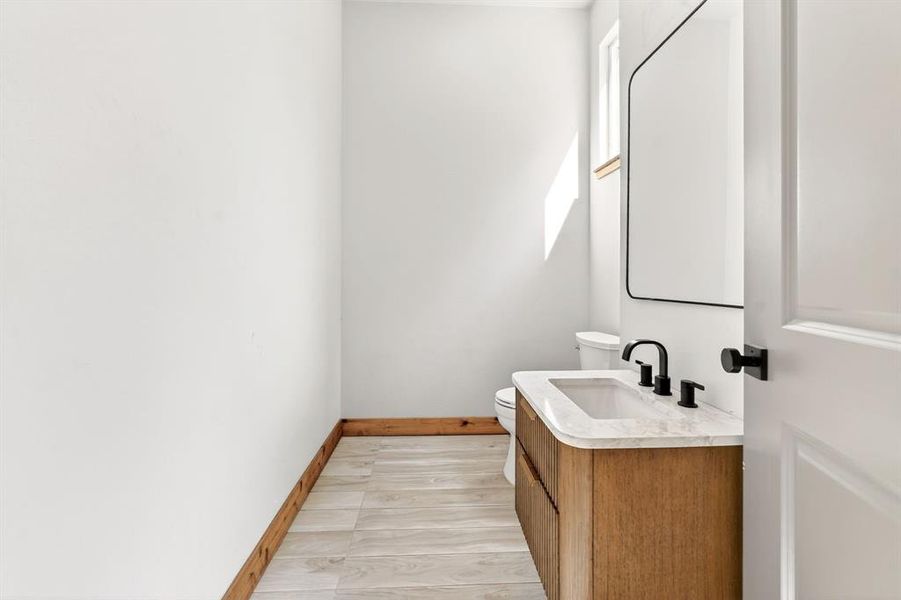 Furnished interior view inside a new home in , Mabank (Image 15). Furnished interior view inside a new home in , Mabank (Image 15).