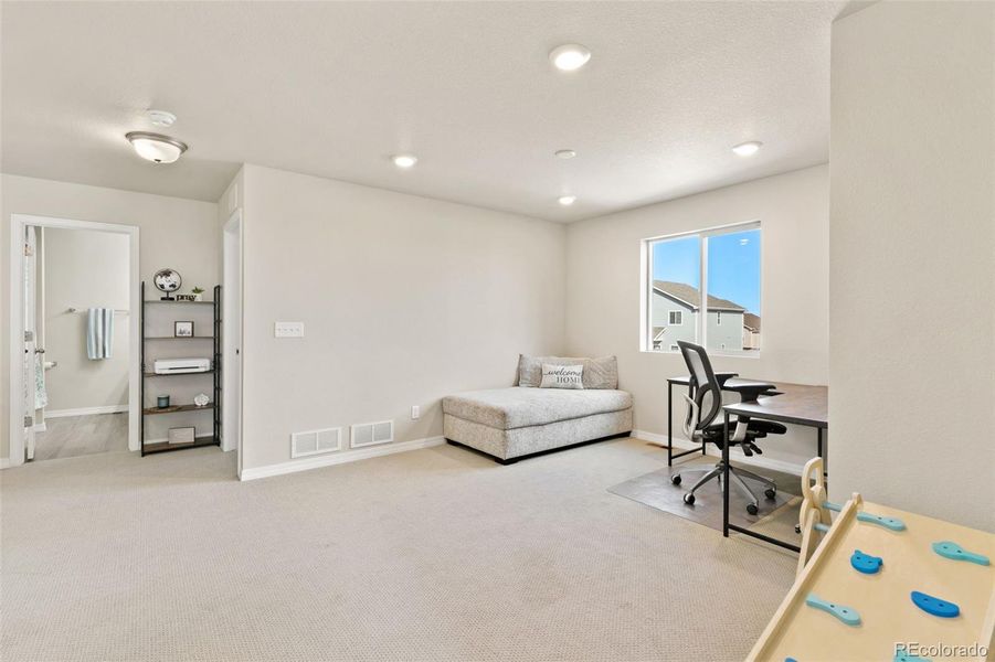 Furnished interior view inside a new home in , Peyton (Image 31).