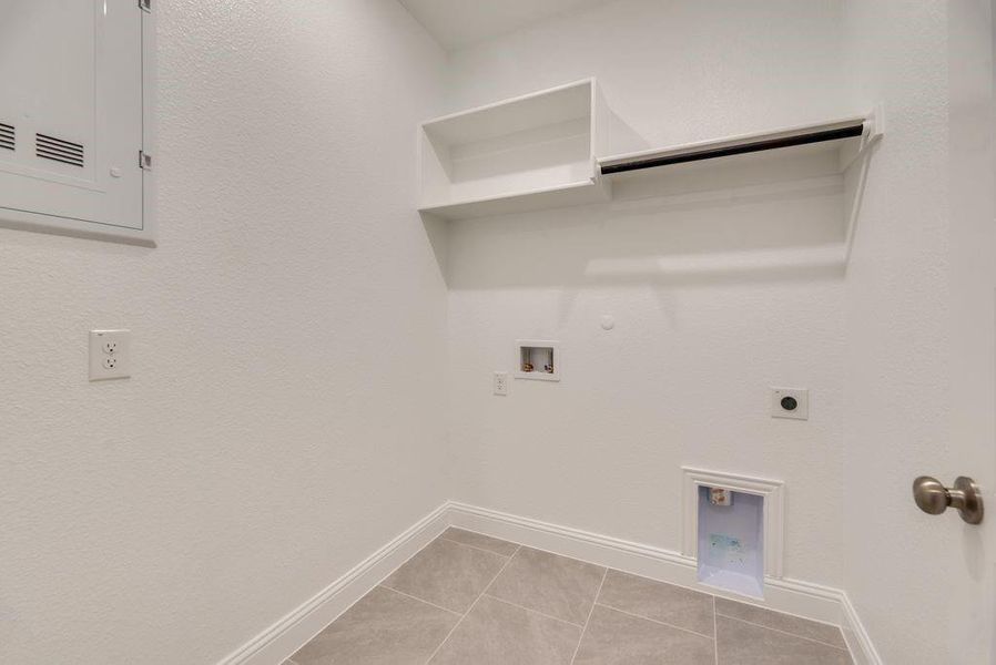 Spacious, unfurnished interior of a new home in Sutton Fields, Celina (Image 22). Spacious, unfurnished interior of a new home in Sutton Fields, Celina (Image 22).