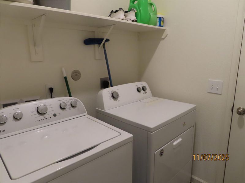 Close-up of interior finishes inside a home in Imperial Forest, Houston (Image 13).