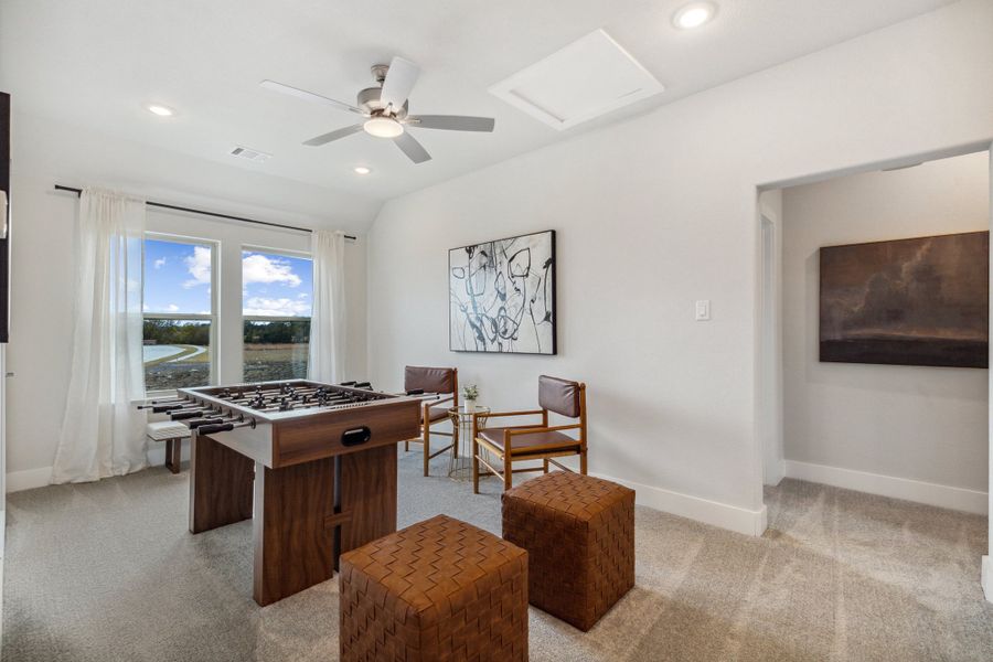 Furnished interior view inside a new home in Dove Hollow, Waxahachie (Image 19).