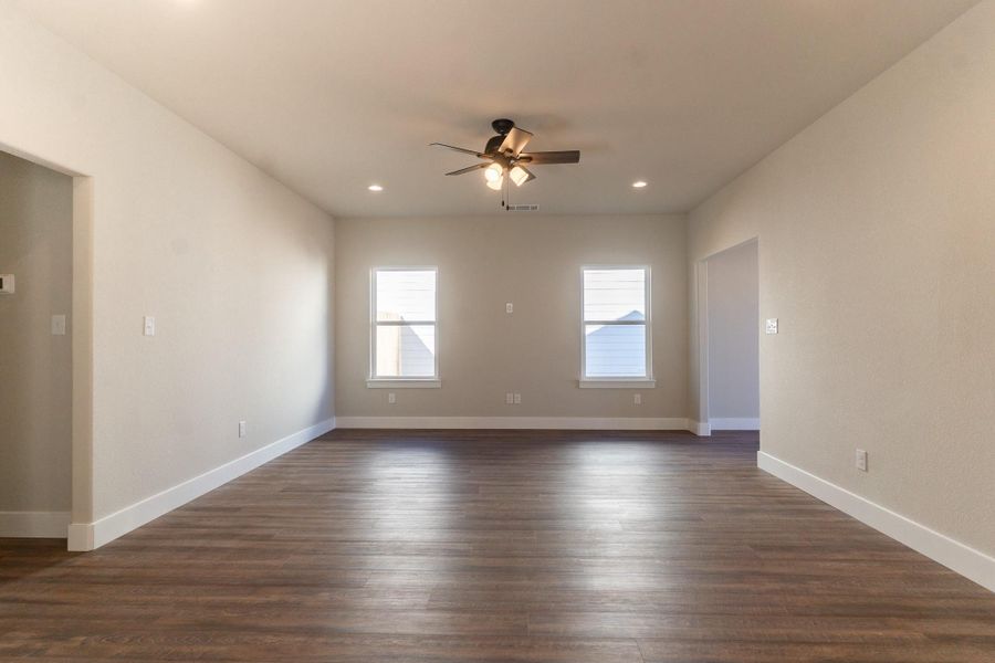 Spacious, unfurnished interior of a new home in , Smithville (Image 21).