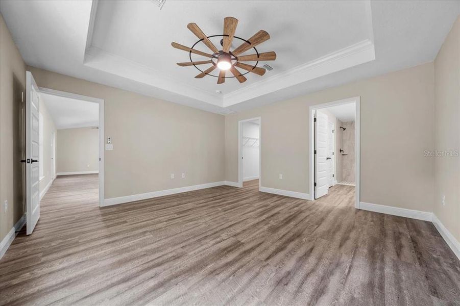 Spacious, unfurnished interior of a new home in , Dunnellon (Image 25).