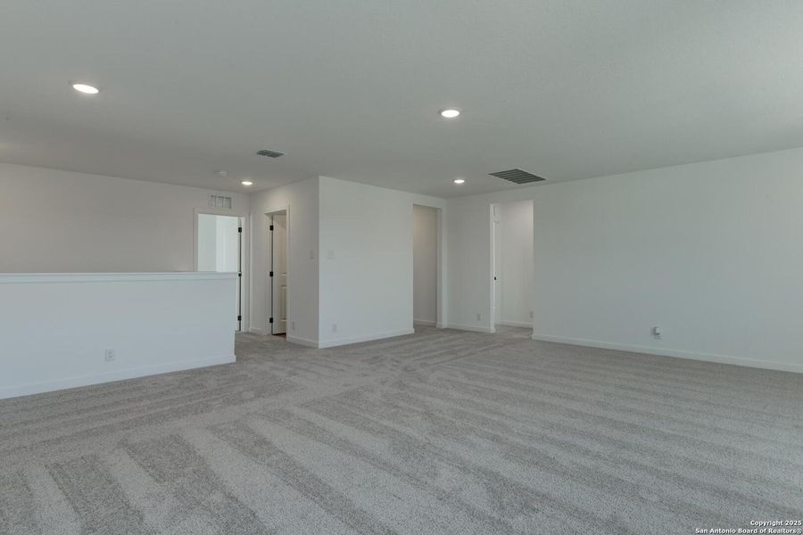 Spacious, unfurnished interior of a new home in The Preserve at the Wilder, Adkins (Image 16). Spacious, unfurnished interior of a new home in The Preserve at the Wilder, Adkins (Image 16).