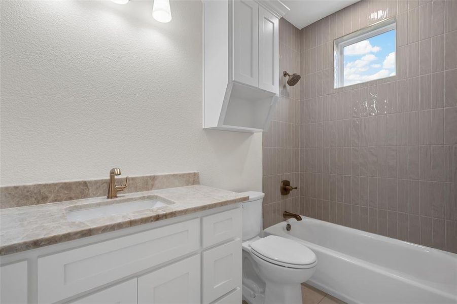 Furnished interior view inside a new home in , Waco (Image 12).