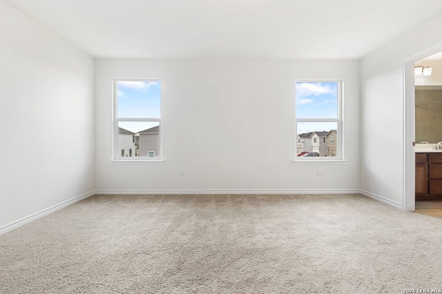 Spacious, unfurnished interior of a new home in Southton Cove, Elmendorf (Image 24).