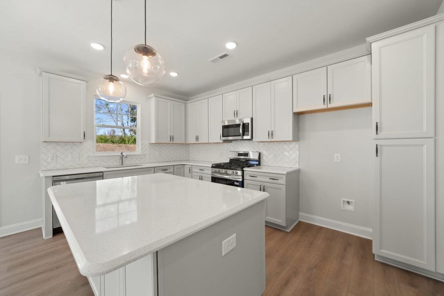 Furnished interior view inside a new home in Pisgah Park, Kernersville (Image 9).