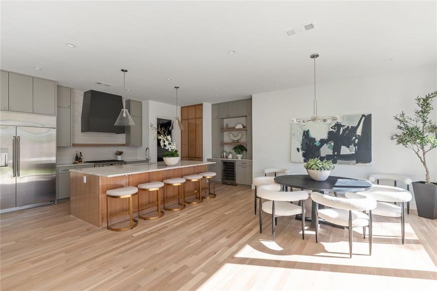 Furnished interior view inside a new home in , Dallas (Image 8).