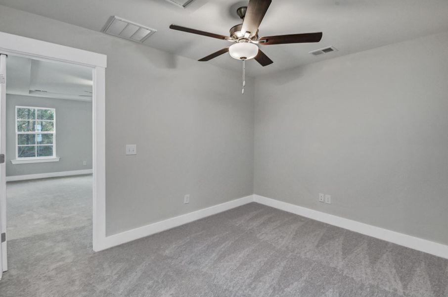 Spacious, unfurnished interior of a new home in Lake Carolina Townhomes, Columbia (Image 34).