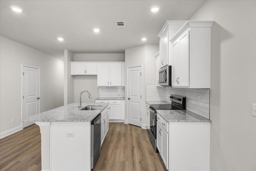 Furnished interior view inside a new home in Windsor, North Augusta (Image 9).