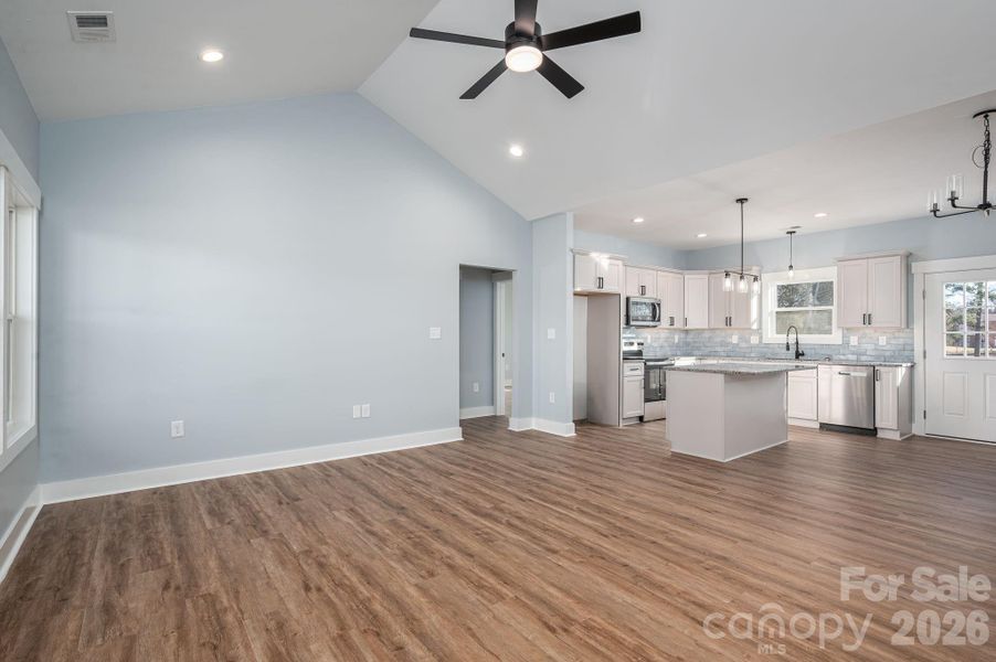 Spacious, unfurnished interior of a new home in , Hickory (Image 13).