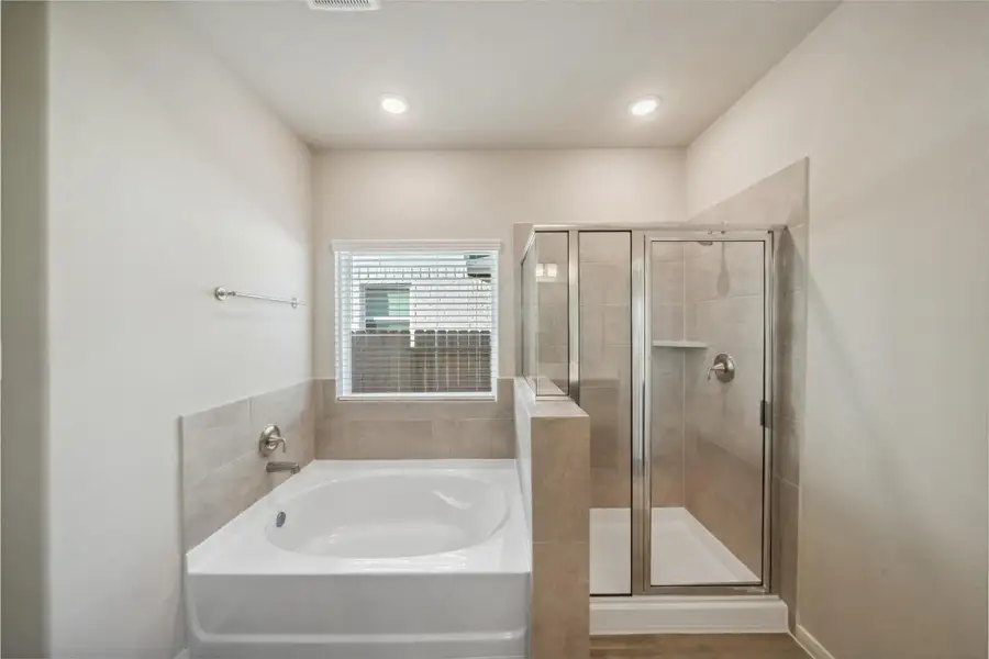Furnished interior view inside a new home in Lago Mar, Texas City (Image 8). Furnished interior view inside a new home in Lago Mar, Texas City (Image 8).