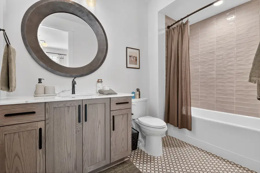 Representative furnished interior of a home built from the Laguna Sur by Classica Homes in Enclave at McKee, Charlotte (Image 66).