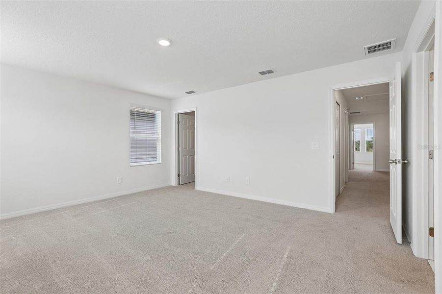 Spacious, unfurnished interior of a new home in The Meadow at Crossprairie Townes, St. Cloud (Image 29). Spacious, unfurnished interior of a new home in The Meadow at Crossprairie Townes, St. Cloud (Image 29).
