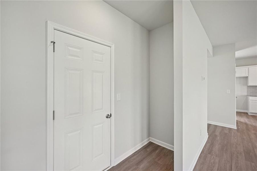 Spacious, unfurnished interior of a new home in Neely Farm, Covington (Image 26).
