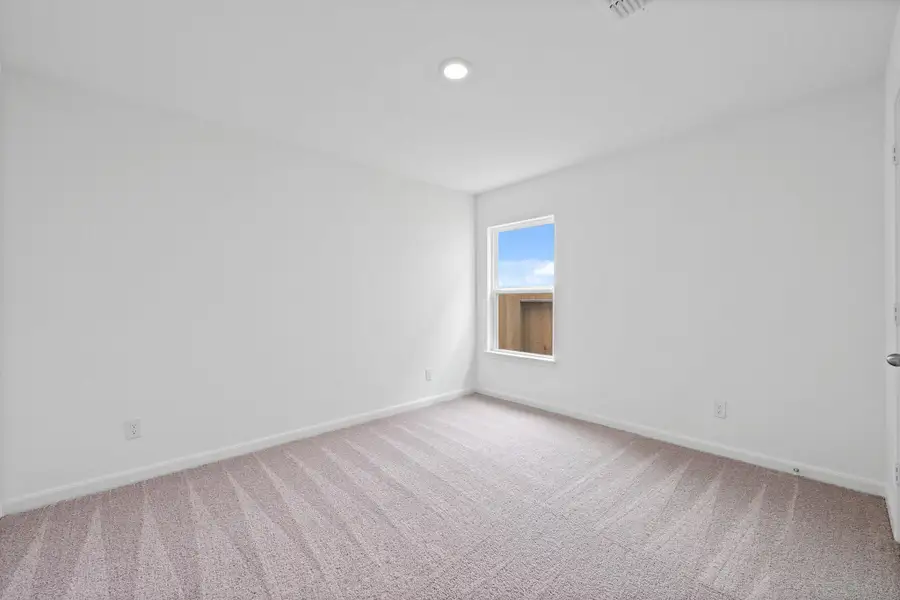 Spacious, unfurnished interior of a new home in Sunset Oaks, Maxwell (Image 9). Spacious, unfurnished interior of a new home in Sunset Oaks, Maxwell (Image 9).