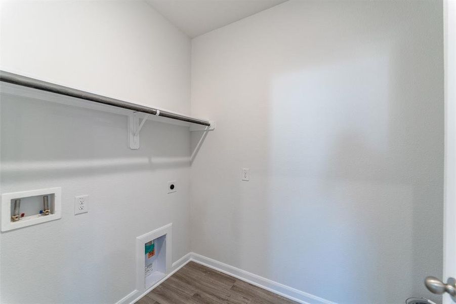 Spacious, unfurnished interior of a new home in La Terra, Celina (Image 15).