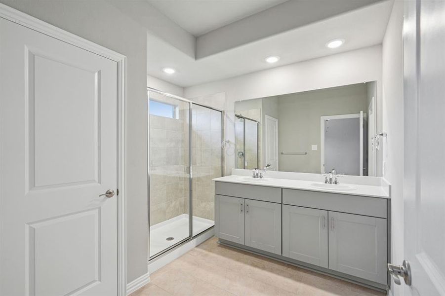 Furnished interior view inside a new home in Lakehaven - Signature Series, Farmersville (Image 8).