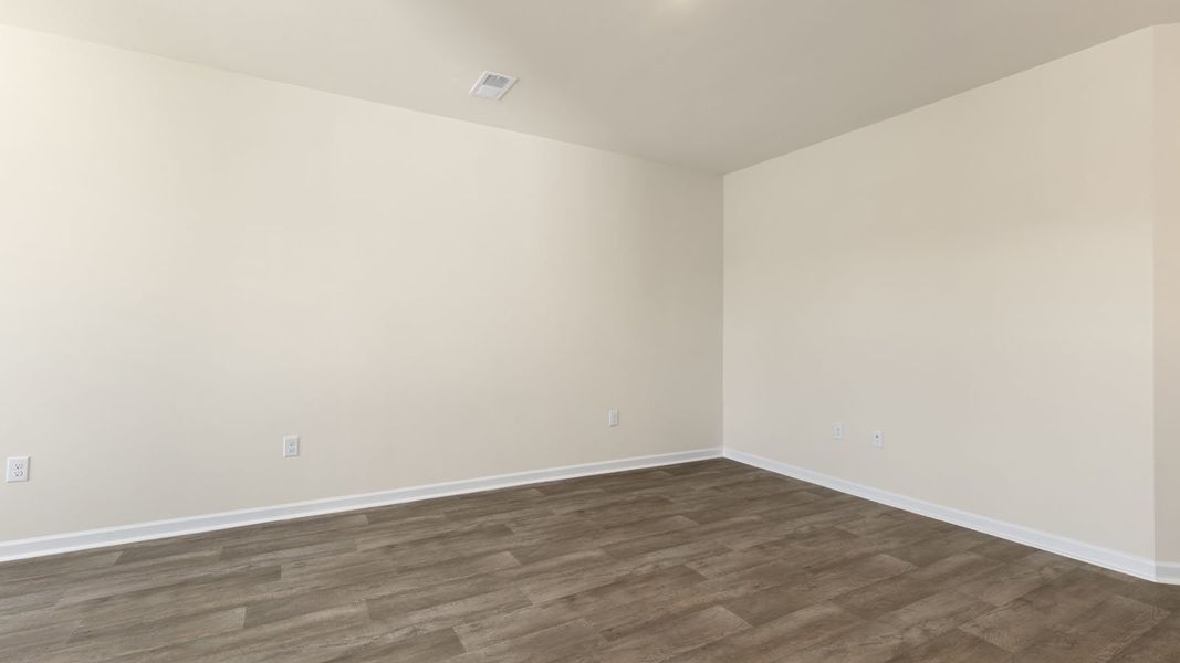 Spacious, unfurnished interior of a new home in Henley Ridge, Graham (Image 11).