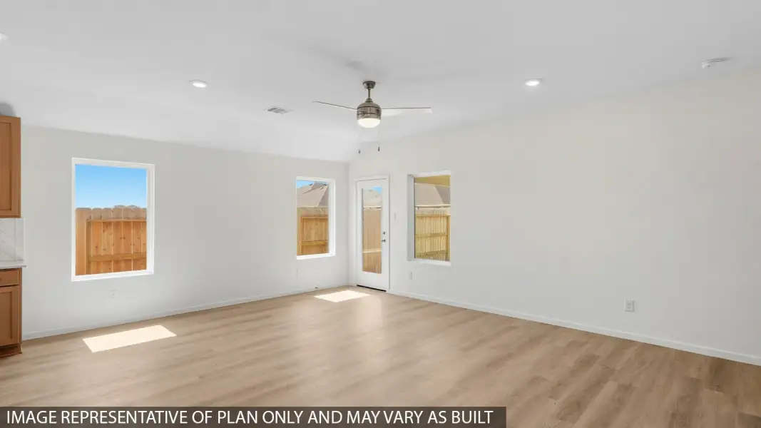 Spacious, unfurnished interior of a new home in Rushing Waters, Katy (Image 13).