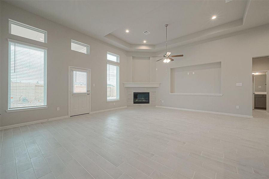 Spacious, unfurnished interior of a new home in , Dayton (Image 8).