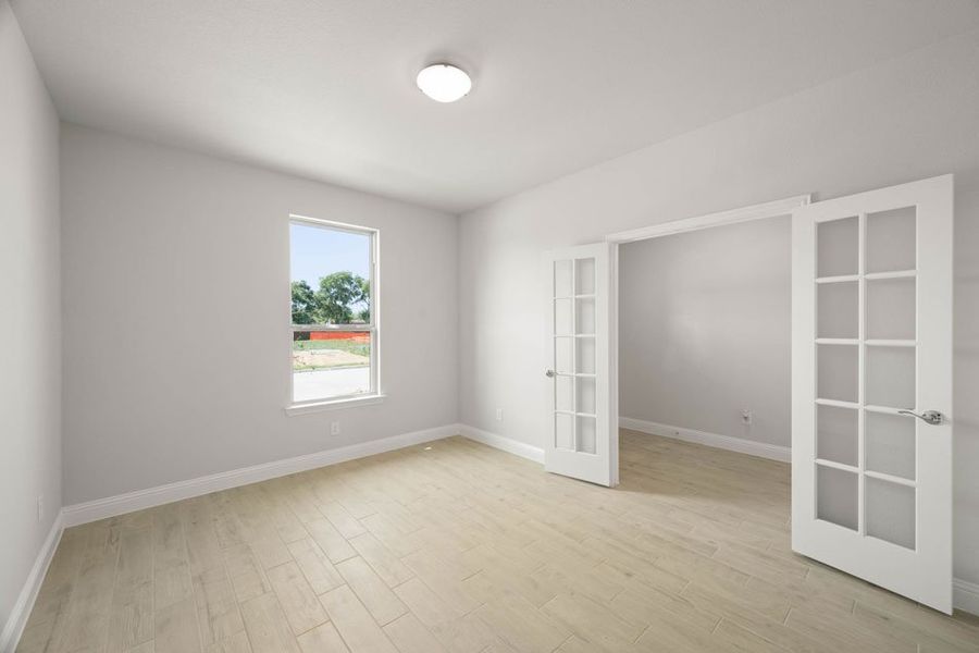 Front exterior of a new home in Redden Farms – Active Adult, Midlothian, TX, highlighting curb appeal (Image 10). Front exterior of a new home in Redden Farms – Active Adult, Midlothian, TX, highlighting curb appeal (Image 10).