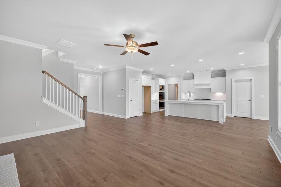 Spacious, unfurnished interior of a new home in Hemingway, Flowery Branch (Image 36).