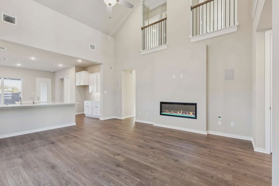 Spacious, unfurnished interior of a new home in Summer Crest, Crowley (Image 15). Spacious, unfurnished interior of a new home in Summer Crest, Crowley (Image 15).