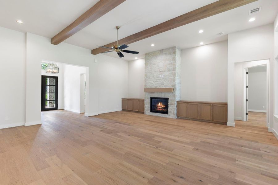 Spacious, unfurnished interior of a new home in , Montgomery (Image 16). Spacious, unfurnished interior of a new home in , Montgomery (Image 16).