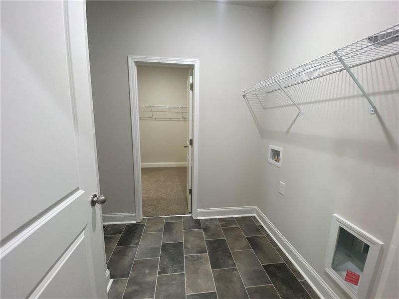 Spacious, unfurnished interior of a new home in , Jefferson (Image 24).