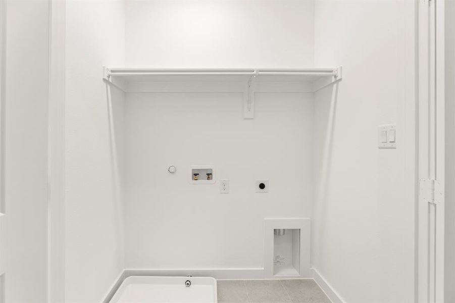 1829 Azalea_2270_Willow II_Utility