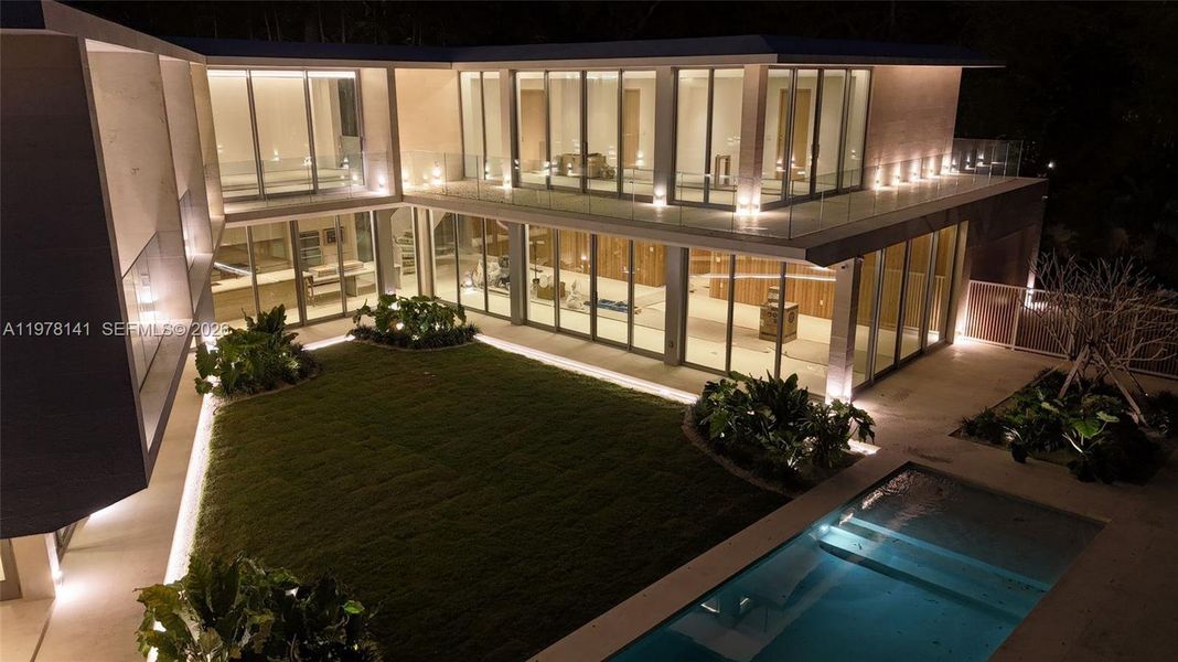 Image 11 of a home in .