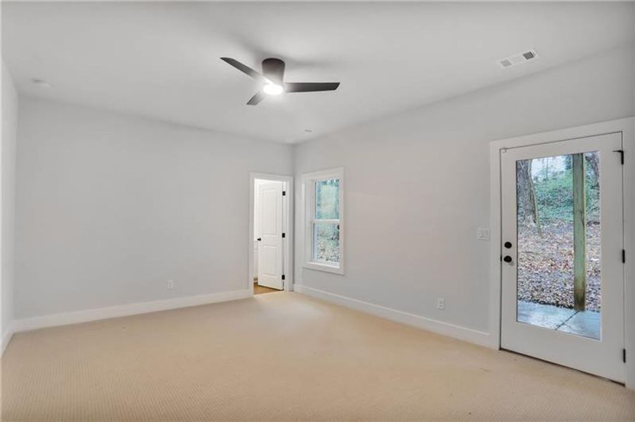 Spacious, unfurnished interior of a new home in , Atlanta (Image 14). Spacious, unfurnished interior of a new home in , Atlanta (Image 14).