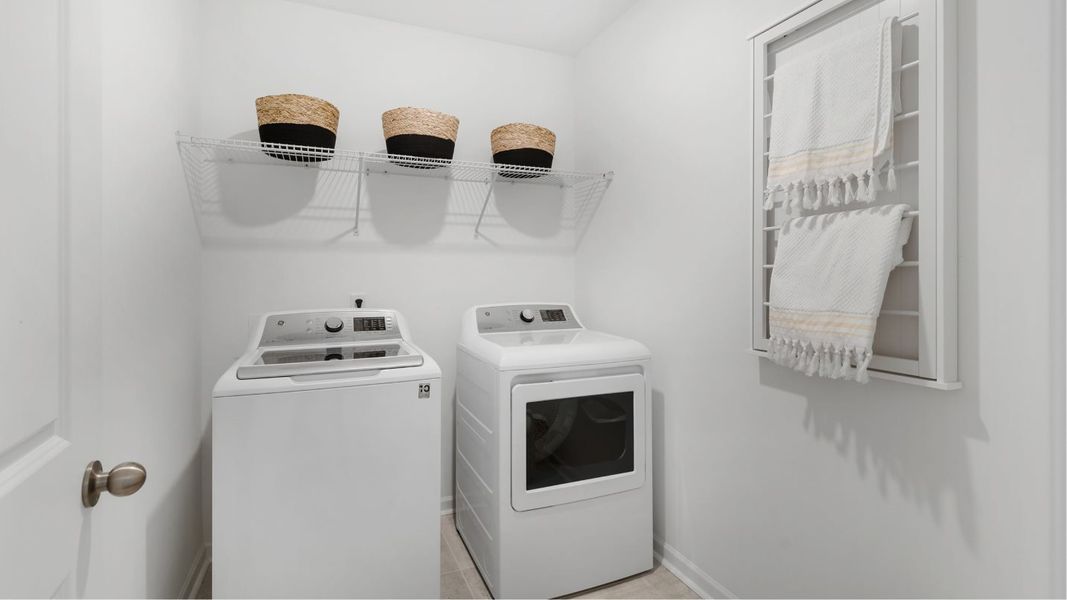 Litchfield II laundry room