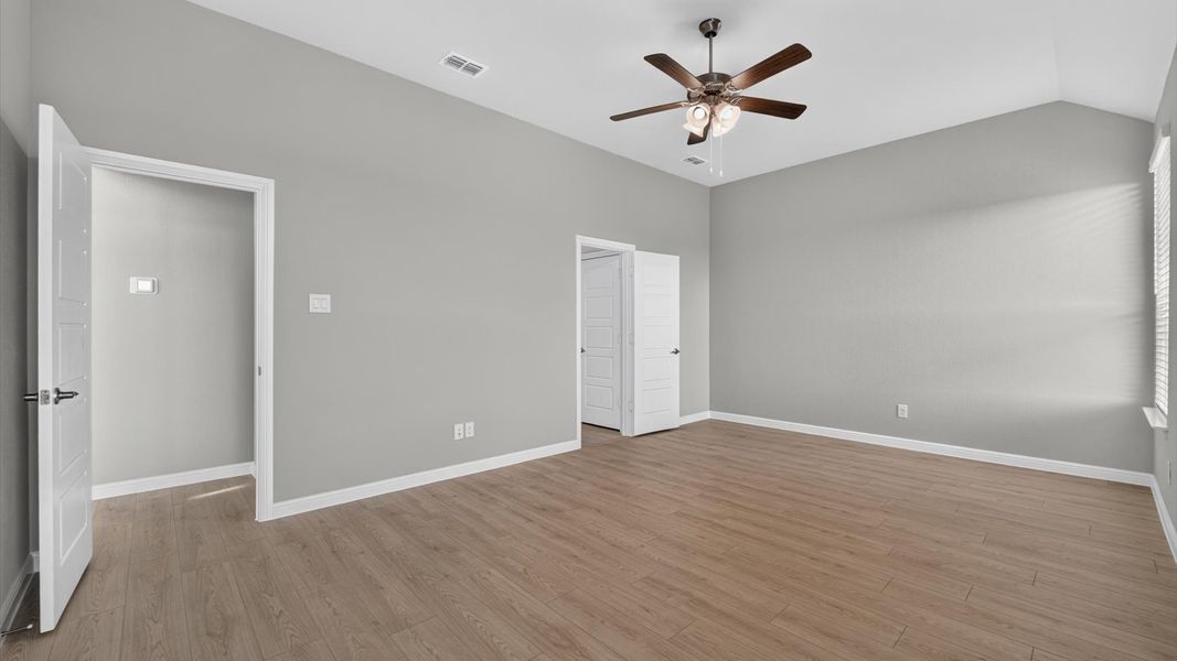 Representative unfurnished interior of a home built from the Juniper by D.R. Horton in Morningstar, Aledo (Image 24). Representative unfurnished interior of a home built from the Juniper by D.R. Horton in Morningstar, Aledo (Image 24).